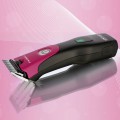 Aesculap - Favorita CLi Telemagenta - niezawodna i solidna maszynka bezprzewodowa do strzyżenia z dwoma akumulatorami i ostrzem 1,8 mm, kolor różowy