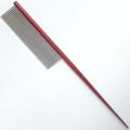 4Paws - grzebień z aluminiową rączką ze szpikulcem, dł. igieł 2 cm, rozstaw zębów 1,5 mm