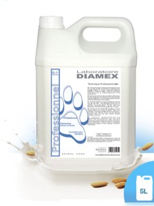 Diamex - Professional Amandes Shampoo - profesjonalny szampon do salonów groomerskich o zapachu migdałowym, 5 l
